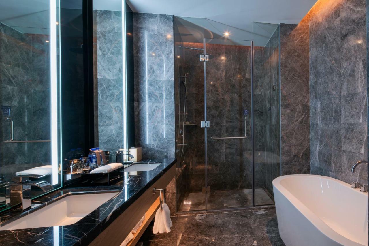 Grand Skylight International Hotel Haoyue Shenzhen Baoan Int'L Exhibition Center Exterior photo
