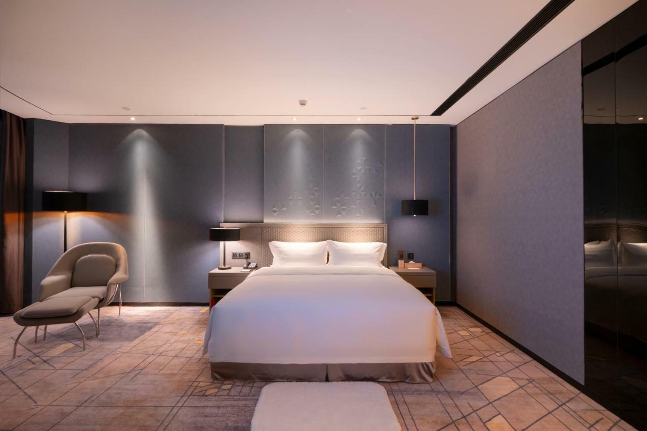 Grand Skylight International Hotel Haoyue Shenzhen Baoan Int'L Exhibition Center Exterior photo