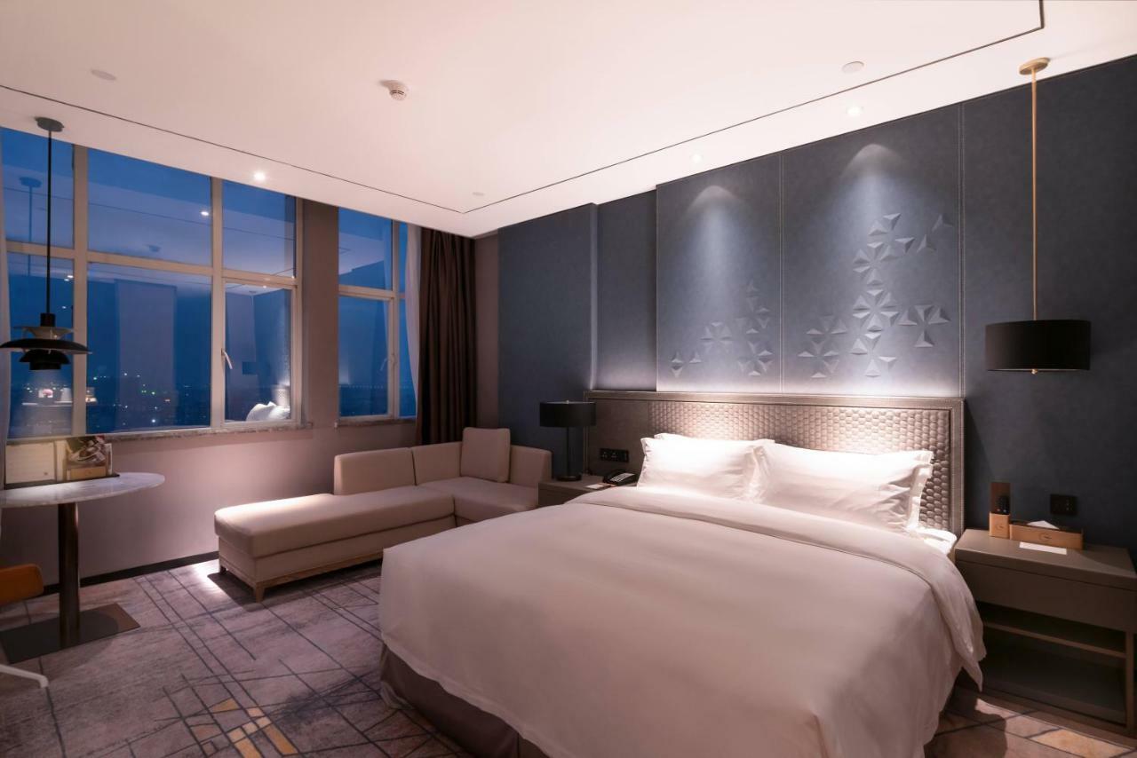 Grand Skylight International Hotel Haoyue Shenzhen Baoan Int'L Exhibition Center Exterior photo